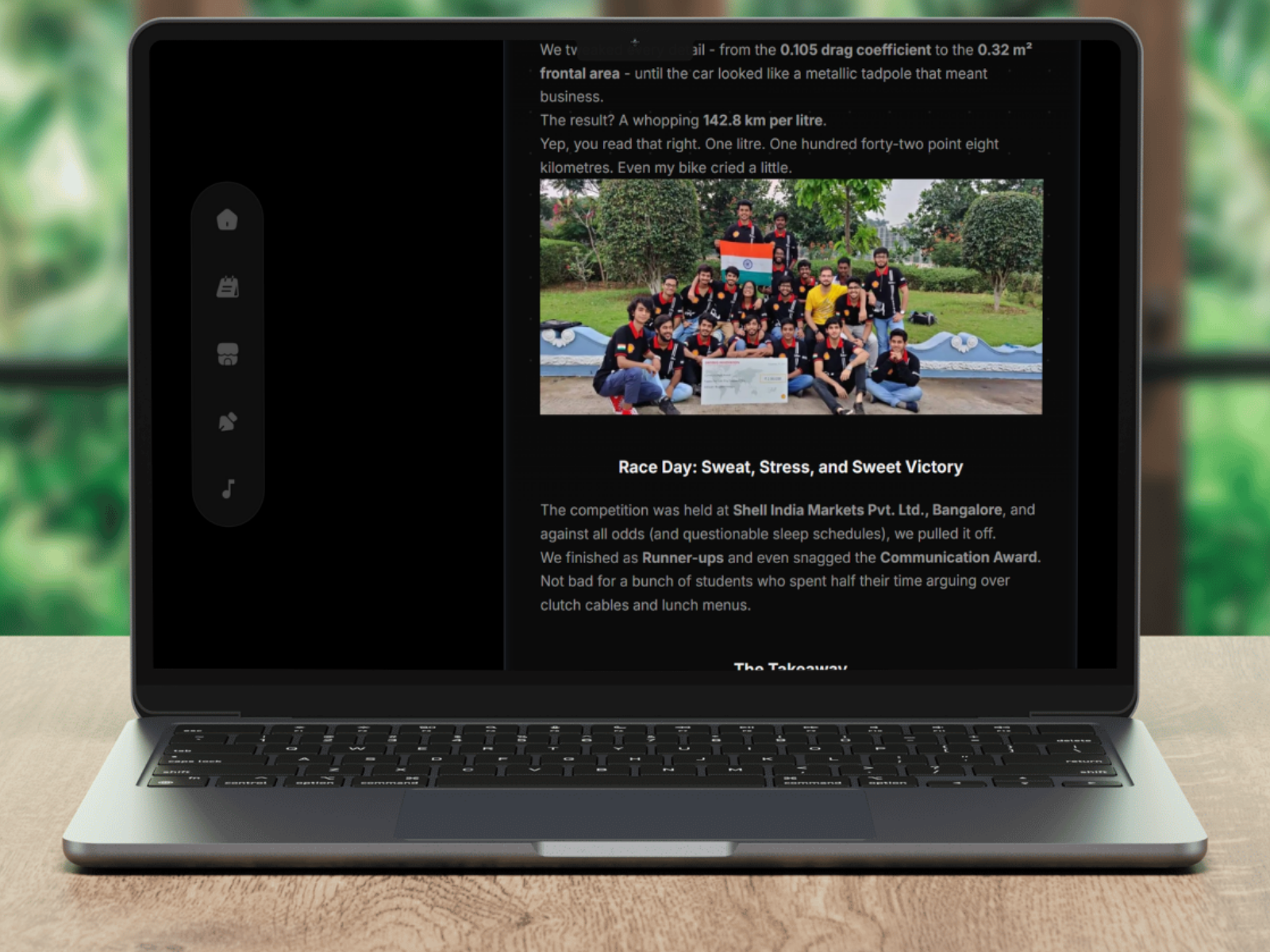 Integrated CMS for on-the-go blogs postings