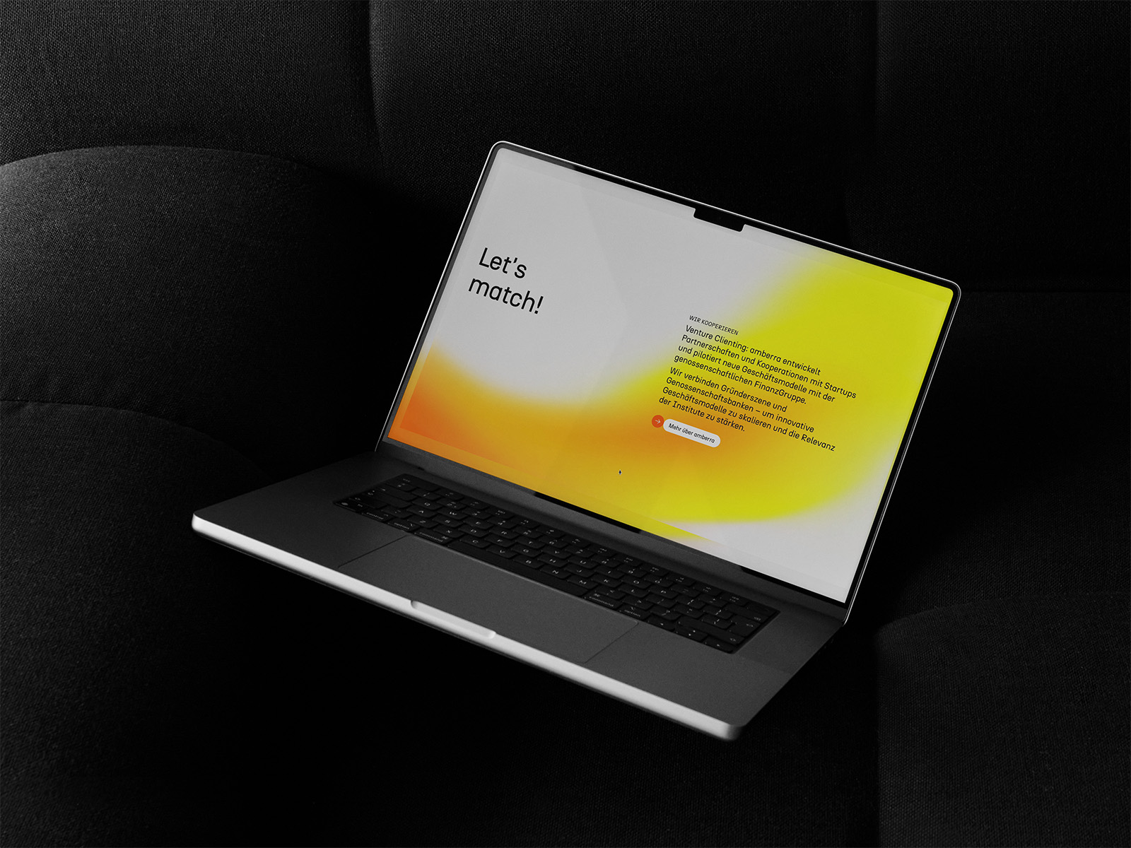 Fullscreen Gallery Scroll Animations