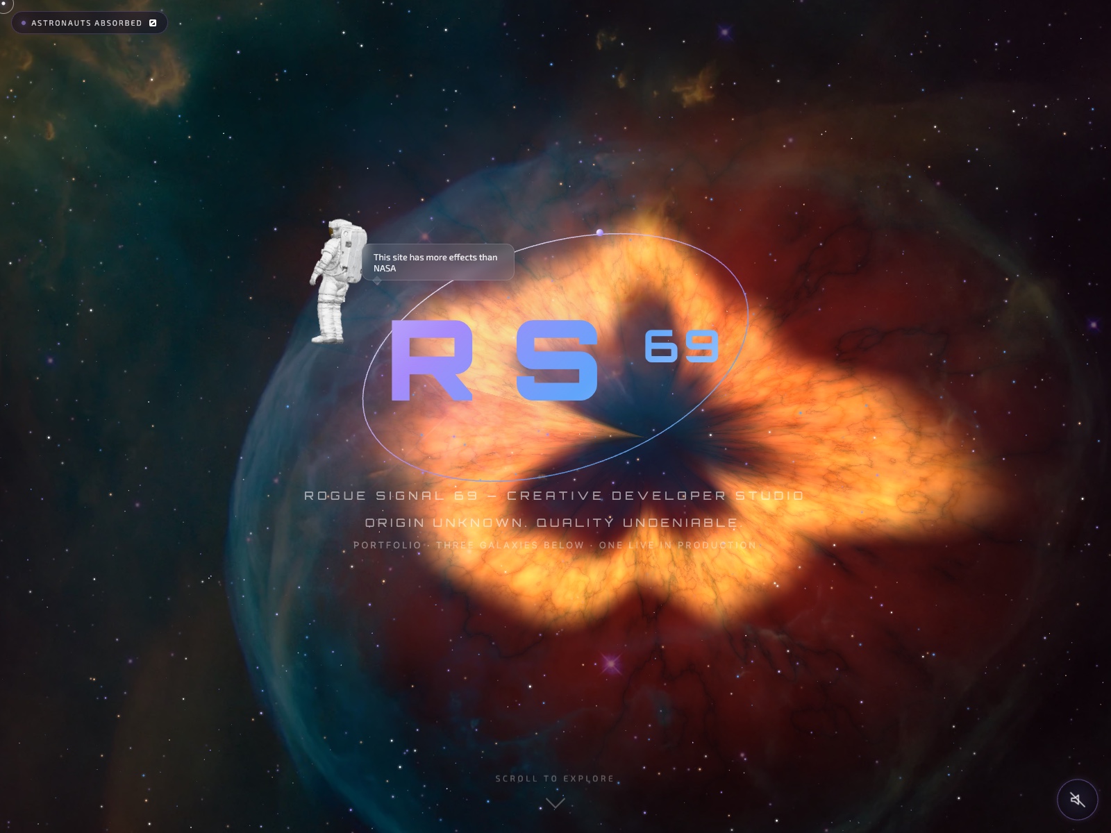 Roaming 3D Astronaut