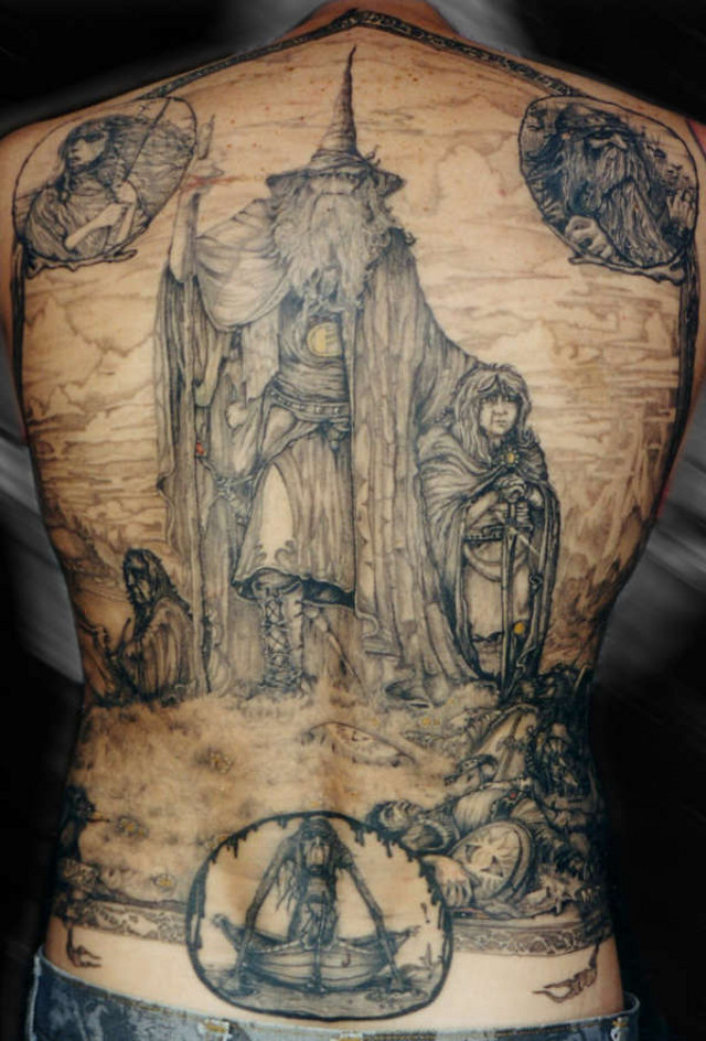 Massive Full-Back Lord Of The Rings Inspired Tattoo - Geekologie