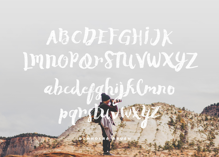 Duwhoers Brush Free Font