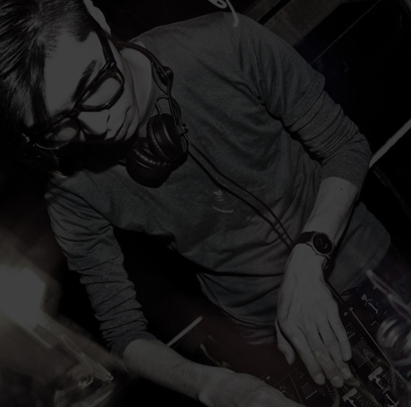 Midori Aoyama is a DJ / Producer based in Tokyo