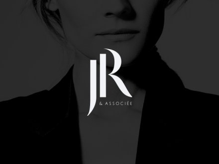 Jr & Associée by Sylvain Capeyron