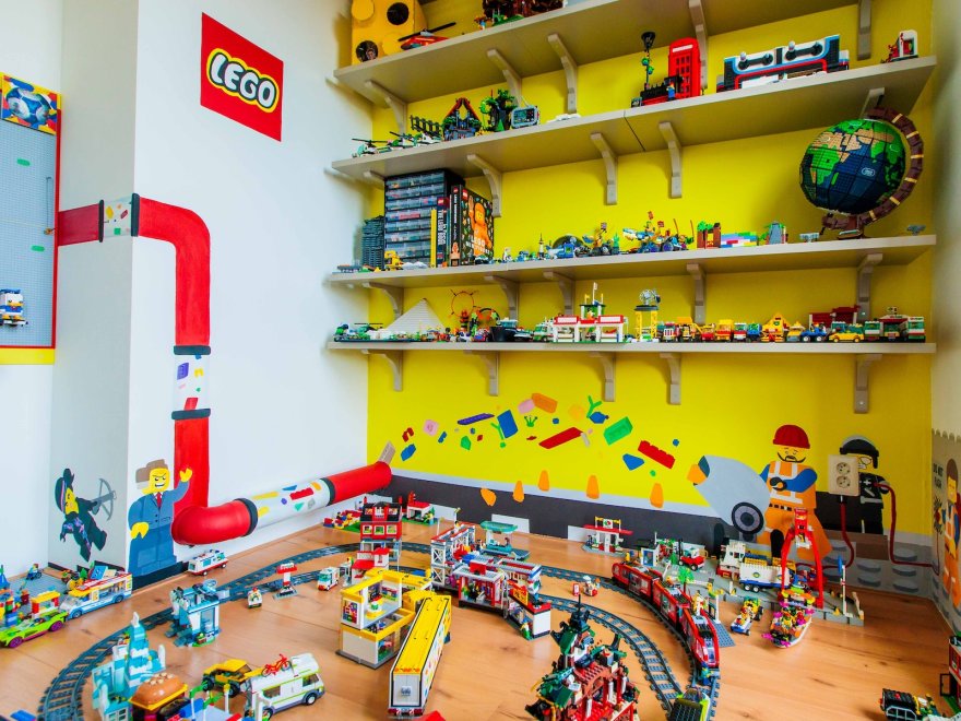 The Ultimate LEGO® Room