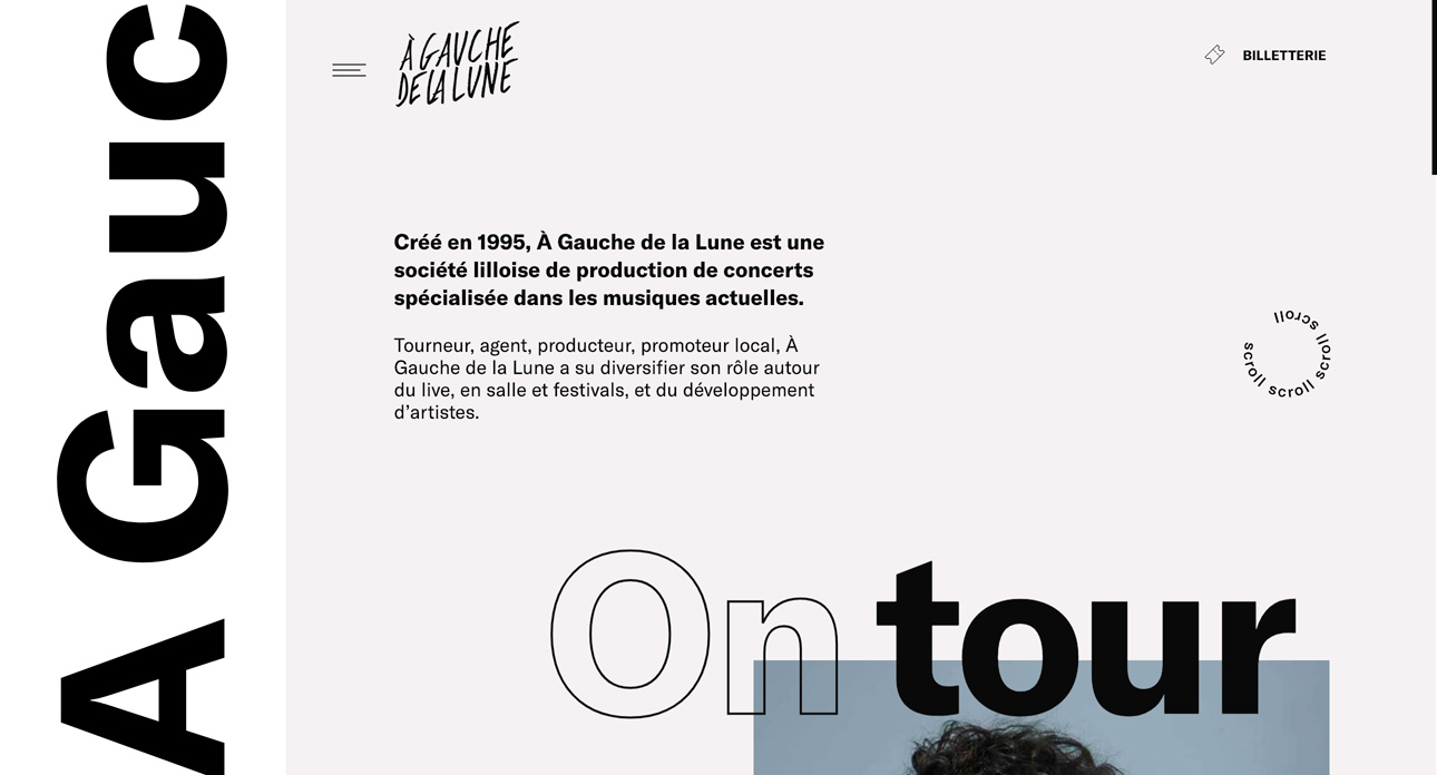 A Gauche de la Lune