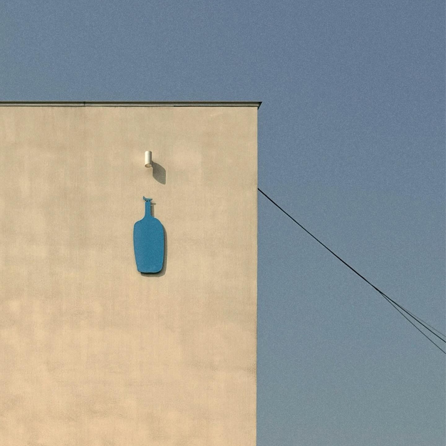 BLUE BOTTLE COFFEE Korea Store